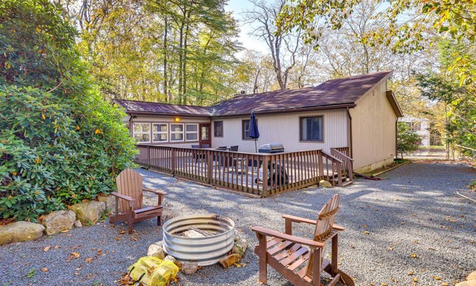 Tobyhanna Cottage | 146 m² Cabin ∙ 4 bedrooms ∙ 10 guests