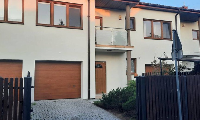 Lomianki House | 146 m² House ∙ 3 bedrooms ∙ 5 guests