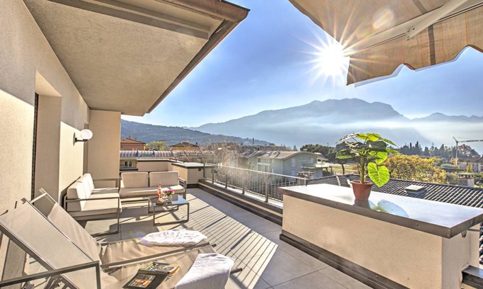 Riva del Garda Apartment | 147 m² Apartment ∙ 3 bedrooms ∙ 8 guests