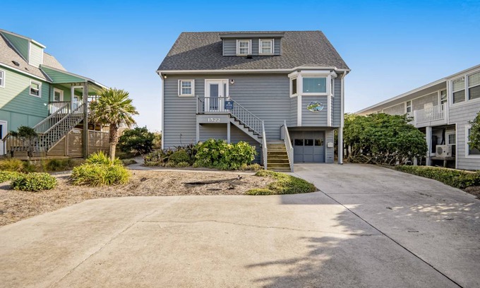Surf City House | 147 m² House ∙ 3 bedrooms ∙ 8 guests