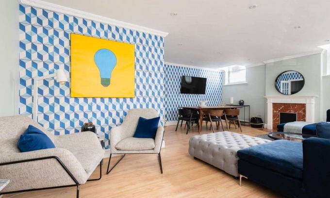 Royal Borough of Kensington and Chelsea House | 147 m² House ∙ 6 bedrooms ∙ 12 guests