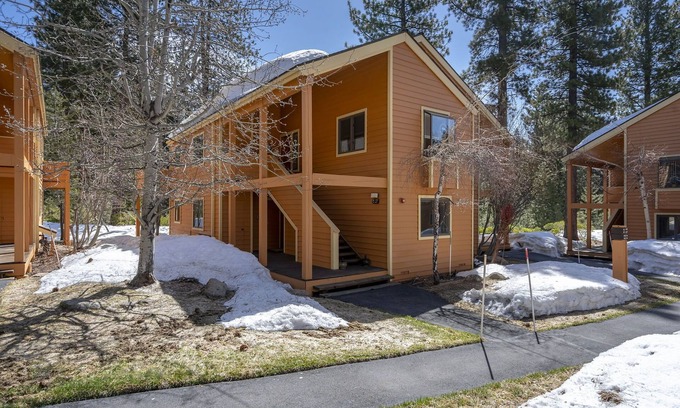 Incline Village Condo | 147 McCloud - The Perfect McCloud Getaway