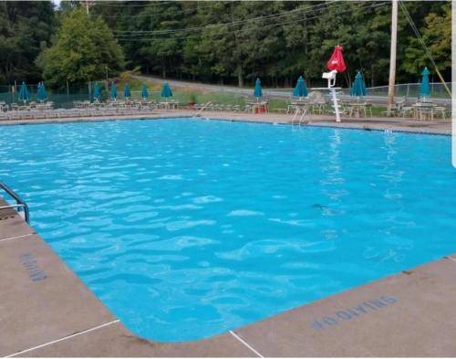 Pocono Mountain Lake House | 149 m² House ∙ 3 bedrooms ∙ 8 guests