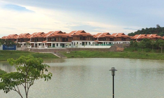 Sungai Petani House | 1490 m² House ∙ 4 bedrooms ∙ 10 guests