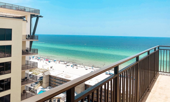 Panama City Beach Condo | 14th floor - Spacious 2 Bedroom Beautiful Gulf Views