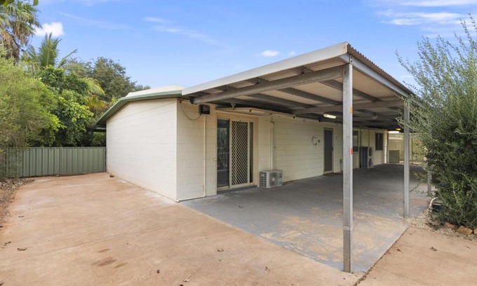 Exmouth House | 15 Grenadier Street