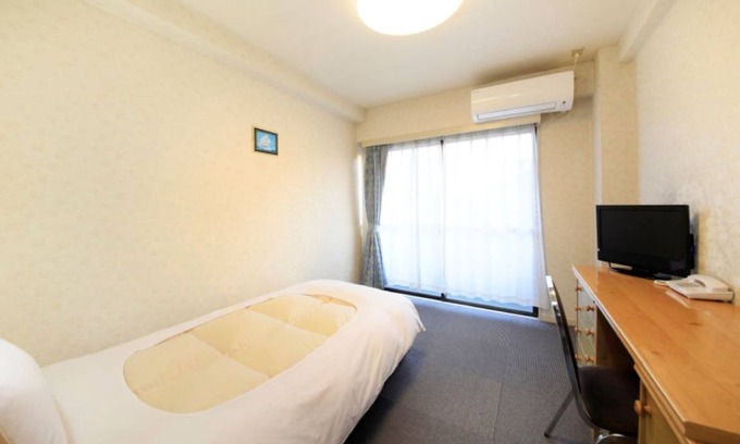 Fuchu Apartment | 15 m² Apartment ∙ 1 bedroom ∙ 1 guest