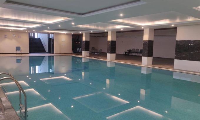 Jagatpura Hotel | 15 m² Hotel ∙ 3 guests