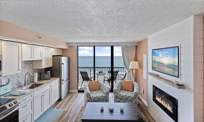 Myrtle Beach Condo | *15% Off New Bookings for Stays through 2025*