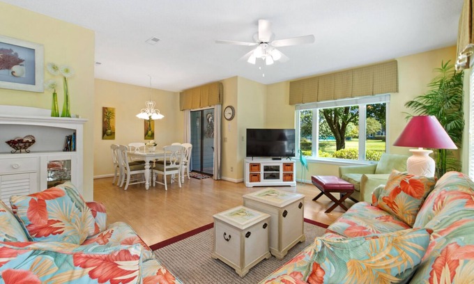 Arcadian Shores Condo | $150 activities - E-gift card when you book - 1st Floor with Screened in Porch | KC5D