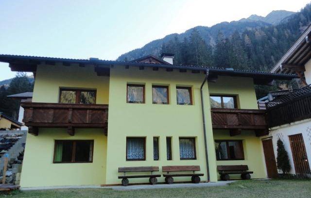Volderau Apartment | 150 m² Apartment ∙ 4 bedrooms ∙ 12 guests