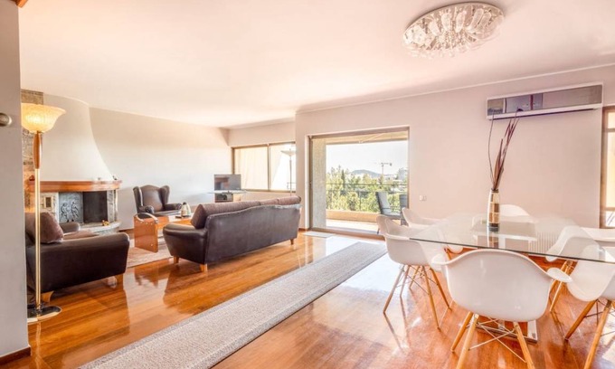 Voula Apartment | 150 m² Apartment ∙ 3 bedrooms ∙ 5 guests