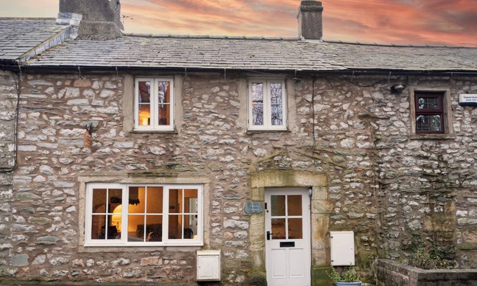 Ingleton Cottage | 150 m² Cabin ∙ 2 bedrooms ∙ 4 guests