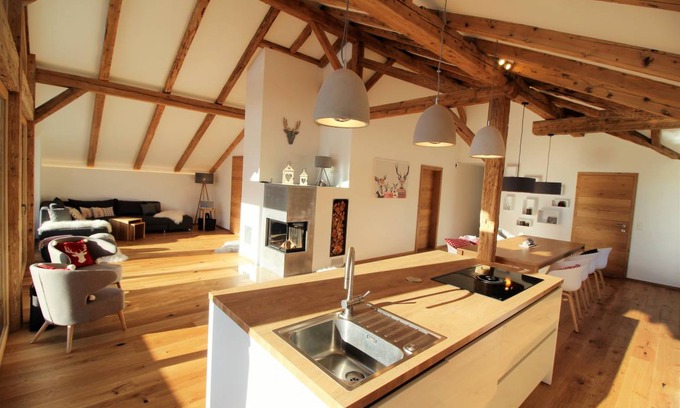 Moosen Ski Chalet | 150 m² Chalet ∙ 3 bedrooms ∙ 6 guests