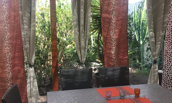 La Camella House | 150 m² House ∙ 2 bedrooms ∙ 4 guests
