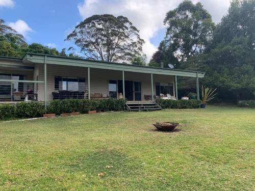 Woodhill House | 150 m² House ∙ 3 bedrooms ∙ 6 guests