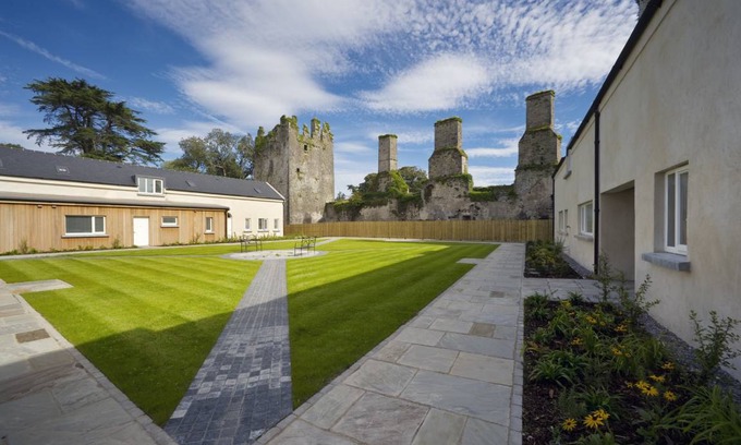 Castlemartyr House | 150 m² House ∙ 3 bedrooms ∙ 6 guests