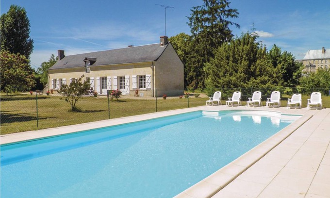 Bourgueil House | 150 m² House ∙ 4 bedrooms ∙ 8 guests