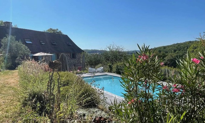 Coubjours House | 150 m² House ∙ 5 bedrooms ∙ 6 guests