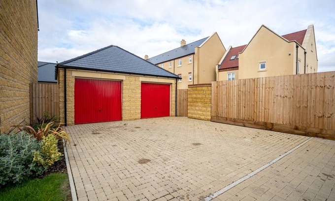 Bicester House | 150 m² House ∙ 6 bedrooms ∙ 18 guests