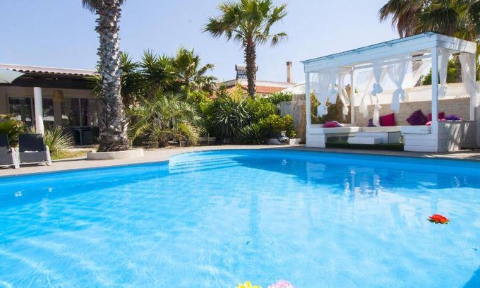 Pizzo Resort | 150 m² Resort ∙ 5 bedrooms ∙ 17 guests