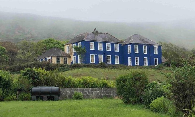 Ballyferriter Apartment | 150 m² Serviced apartment ∙ 2 bedrooms ∙ 5 guests