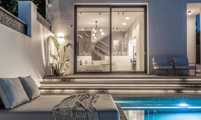 Akrotiri Villa | 150 m² Villa ∙ 3 bedrooms ∙ 8 guests