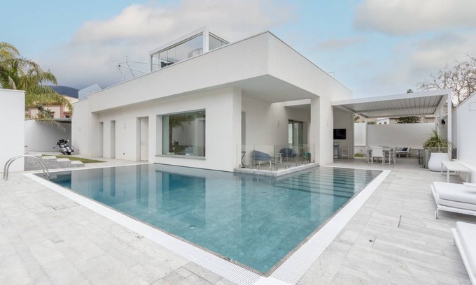 Sferracavallo Villa | 150 m² Villa ∙ 3 bedrooms ∙ 5 guests