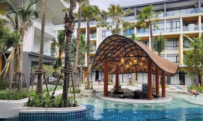 Sa Khu Condo | 1506 Modern Condo in Wyndham Gardens on the beach