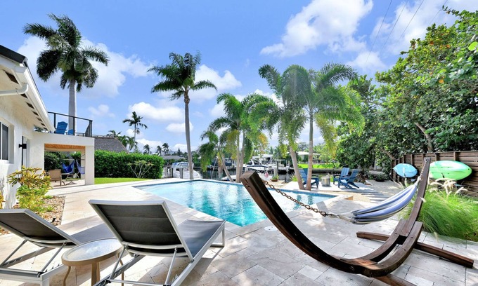 The Cove House | 1508 Managed by Brampton Park