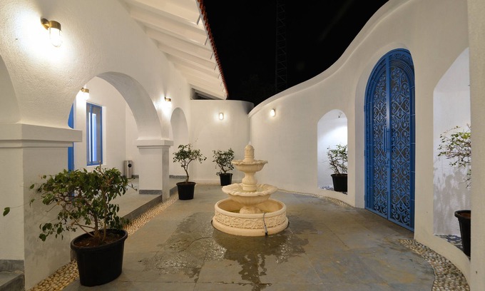 Igatpuri Villa | 1517 Greek House By Kaz Stays