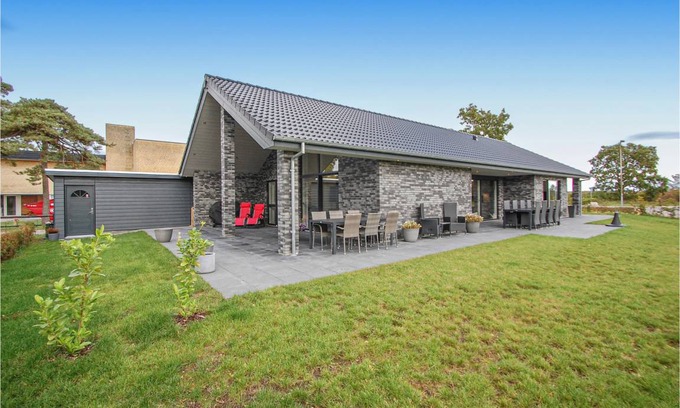 Grena Strand House | 153 m² House ∙ 4 bedrooms ∙ 9 guests