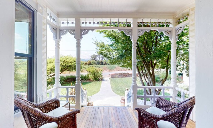 Healdsburg House | 155 m² House ∙ 2 bedrooms ∙ 4 guests