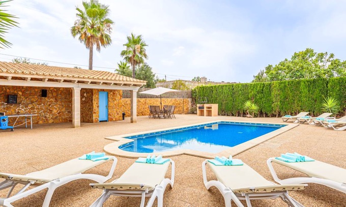 Portol Villa | 155 m² Villa ∙ 3 bedrooms ∙ 8 guests