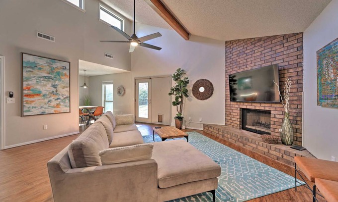 Fayetteville House | 156 m² House ∙ 3 bedrooms ∙ 6 guests