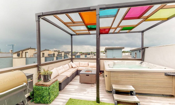 West Colfax House | 156 m² House ∙ 4 bedrooms ∙ 7 guests