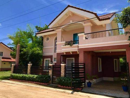 Puerto Princesa City Centre Villa | 156 m² Villa ∙ 2 bedrooms ∙ 6 guests