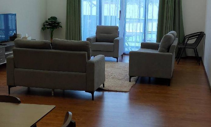 Miri Apartment | 157 m² Apartment ∙ 3 bedrooms ∙ 6 guests