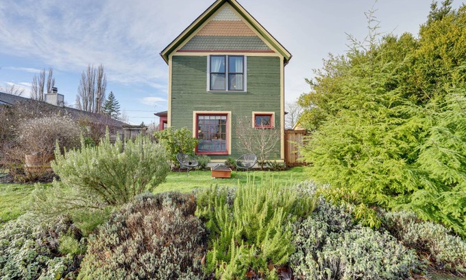 Columbia House | 157 m² House ∙ 3 bedrooms ∙ 6 guests
