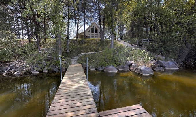 Litchfield Cabin | 158 m² Cabin ∙ 3 bedrooms ∙ 6 guests