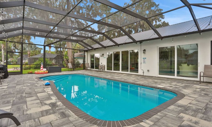Palm Harbor House | 158 m² House ∙ 4 bedrooms ∙ 8 guests
