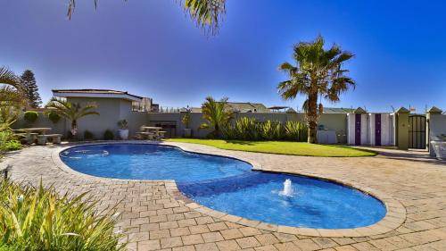 Mossel Bay Apartment | 16 m² Apartment ∙ 3 bedrooms ∙ 6 guests