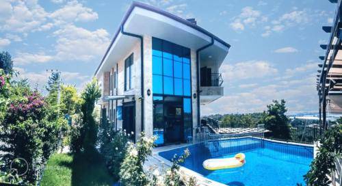 Manavgat House | 16 m² House ∙ 5 bedrooms ∙ 14 guests