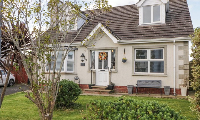 Ballycastle Cottage | 16 WHITEHALL PLACE, family friendly, with open fire in Ballycastle