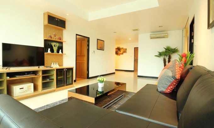 Thung Maha Mek Apartment | 160 m² Apartment ∙ 2 bedrooms ∙ 4 guests