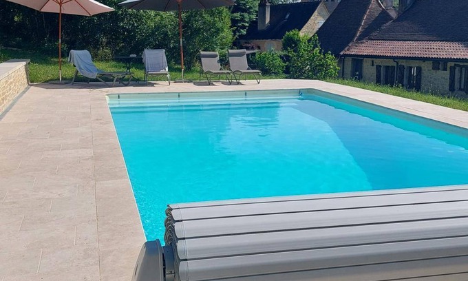 Saint-Martin-de-Vers House | 160 m² Gîte ∙ 3 bedrooms ∙ 6 guests