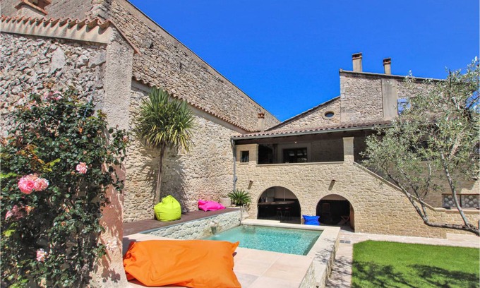 Bourg-Saint-Andeol House | 160 m² House ∙ 3 bedrooms ∙ 6 guests