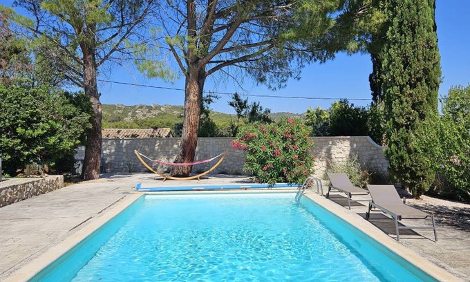 Mouries House | 160 m² House ∙ 4 bedrooms ∙ 8 guests