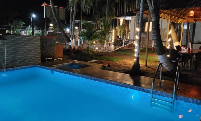 Alibaug Villa | 160 m² Villa ∙ 4 bedrooms ∙ 16 guests