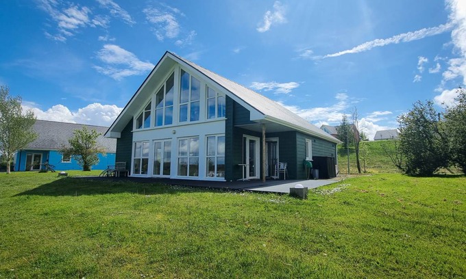 Belturbet House | 162 m² House ∙ 3 bedrooms ∙ 6 guests